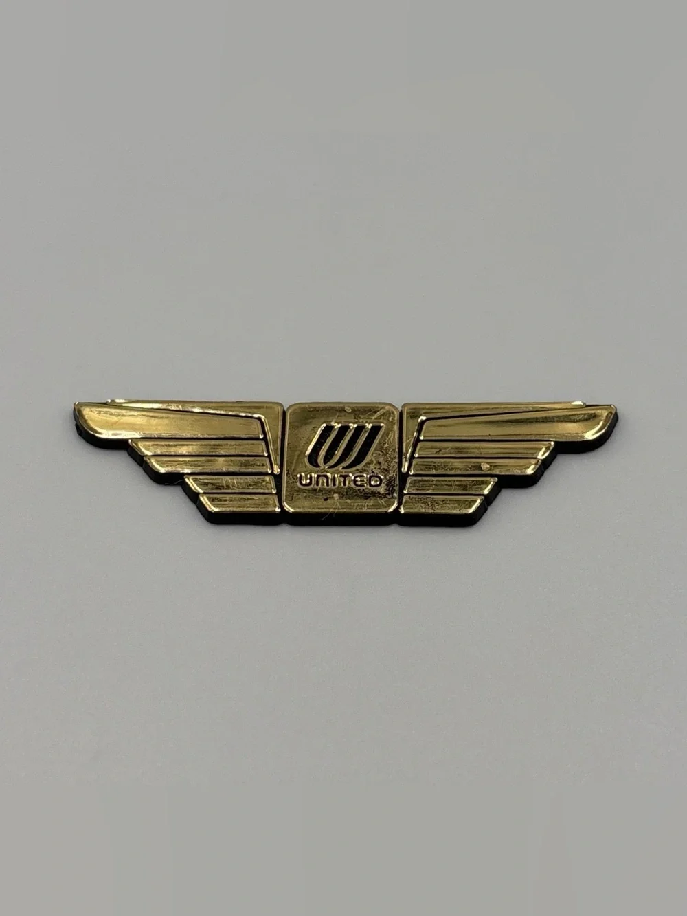 RARE Vintage United Airlines Pilot Flight Attendant Wings Sticker Plastic Toy